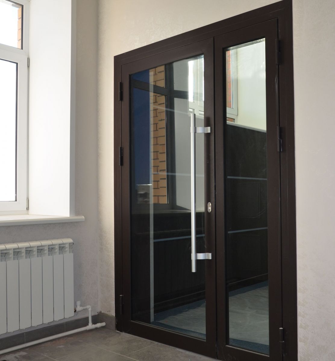 Алюминиевая дверь 1600×2000 мм. GFTD18204 Алюминиевая дверь 1600×2000 мм. GFTD18204
